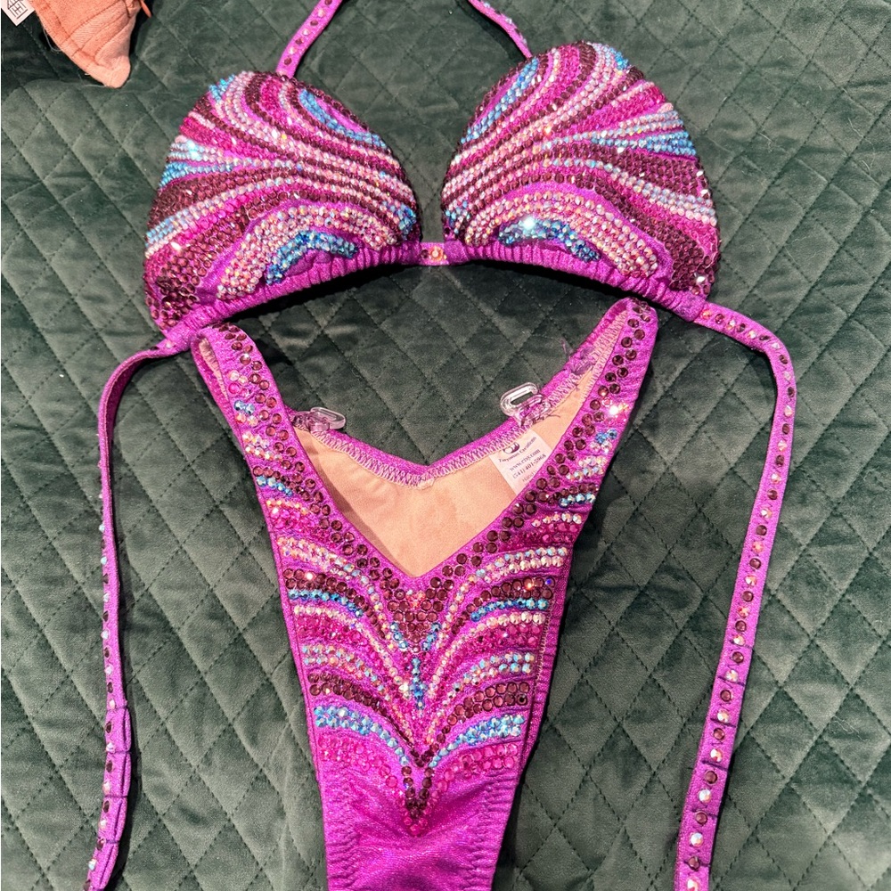 Figure Competitor Bikini
